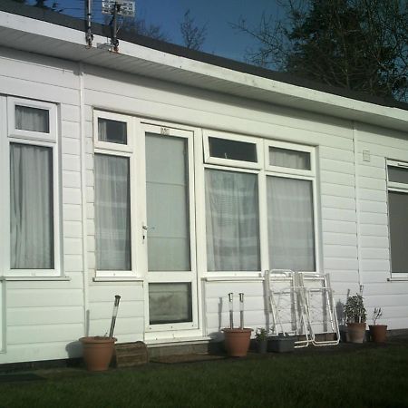 Adventure Cabin Dartmouth Luaran gambar